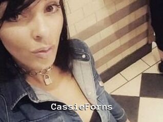 Cassie_Forns
