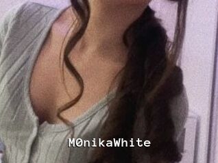 M0nikaWhite