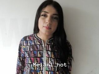 Melani_hot