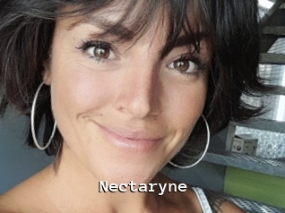Nectaryne