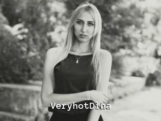 VeryhotDina